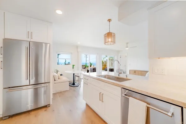 $6,250,000 | 231 5th Street, Encinitas, CA 92024