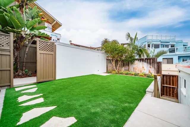 $6,250,000 | 231 5th Street, Encinitas, CA 92024