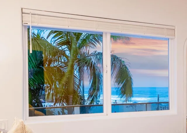 $6,250,000 | 231 5th Street, Encinitas, CA 92024