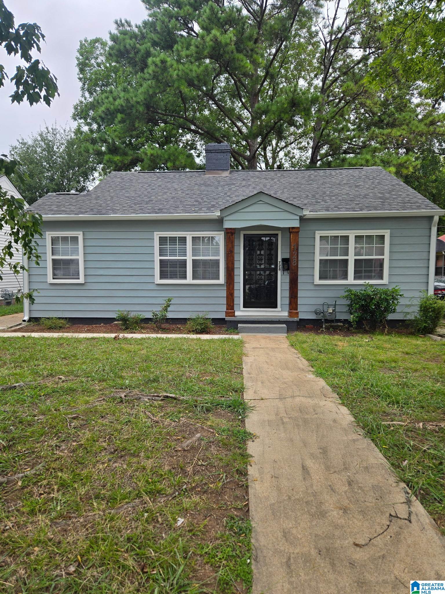 728 Center Place Southwest Birmingham, AL 35211 - Photo 1 of 14