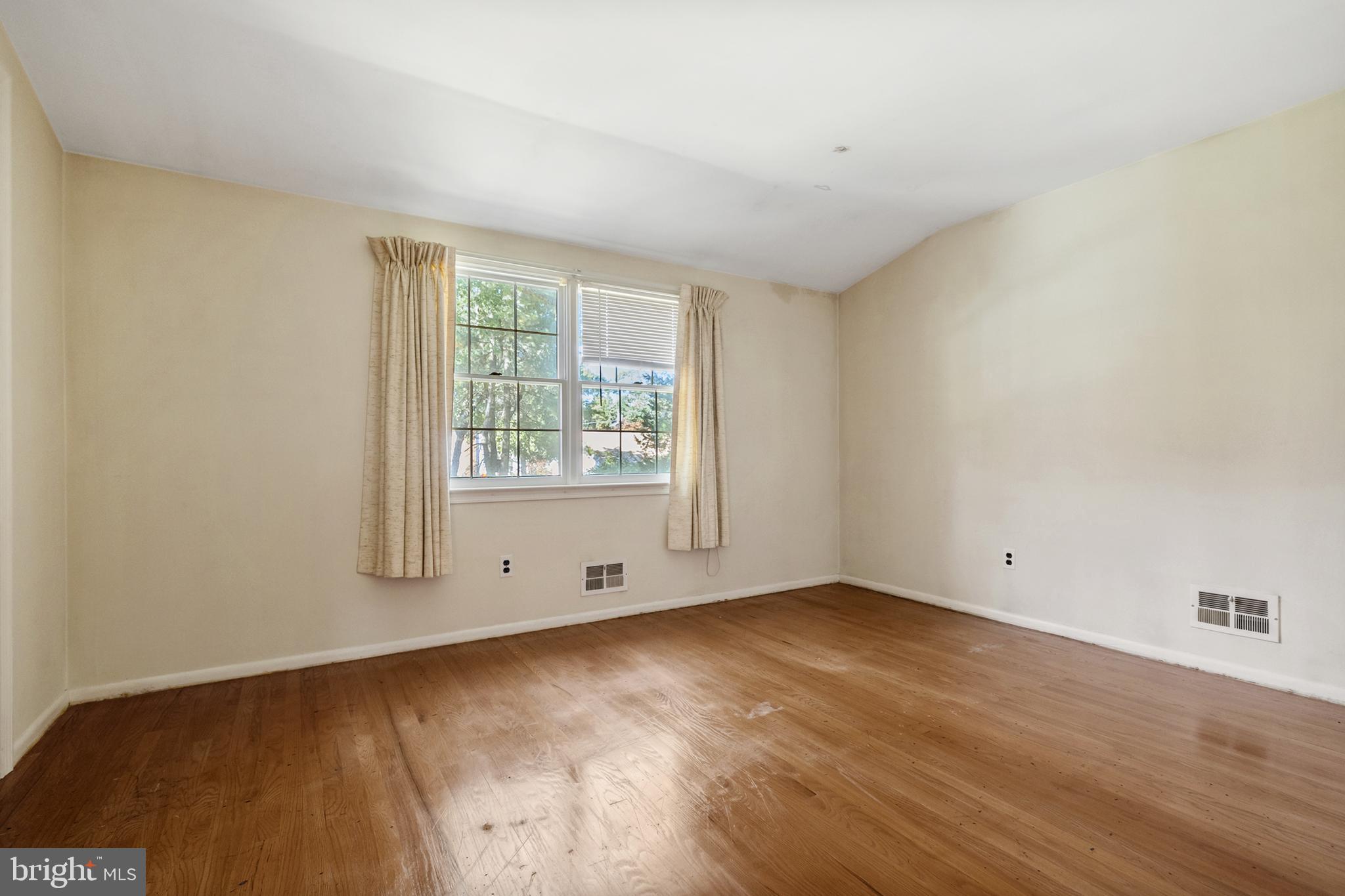 124 Pine Valley Road Cherry Hill, NJ 08034 - Photo 28 of 36