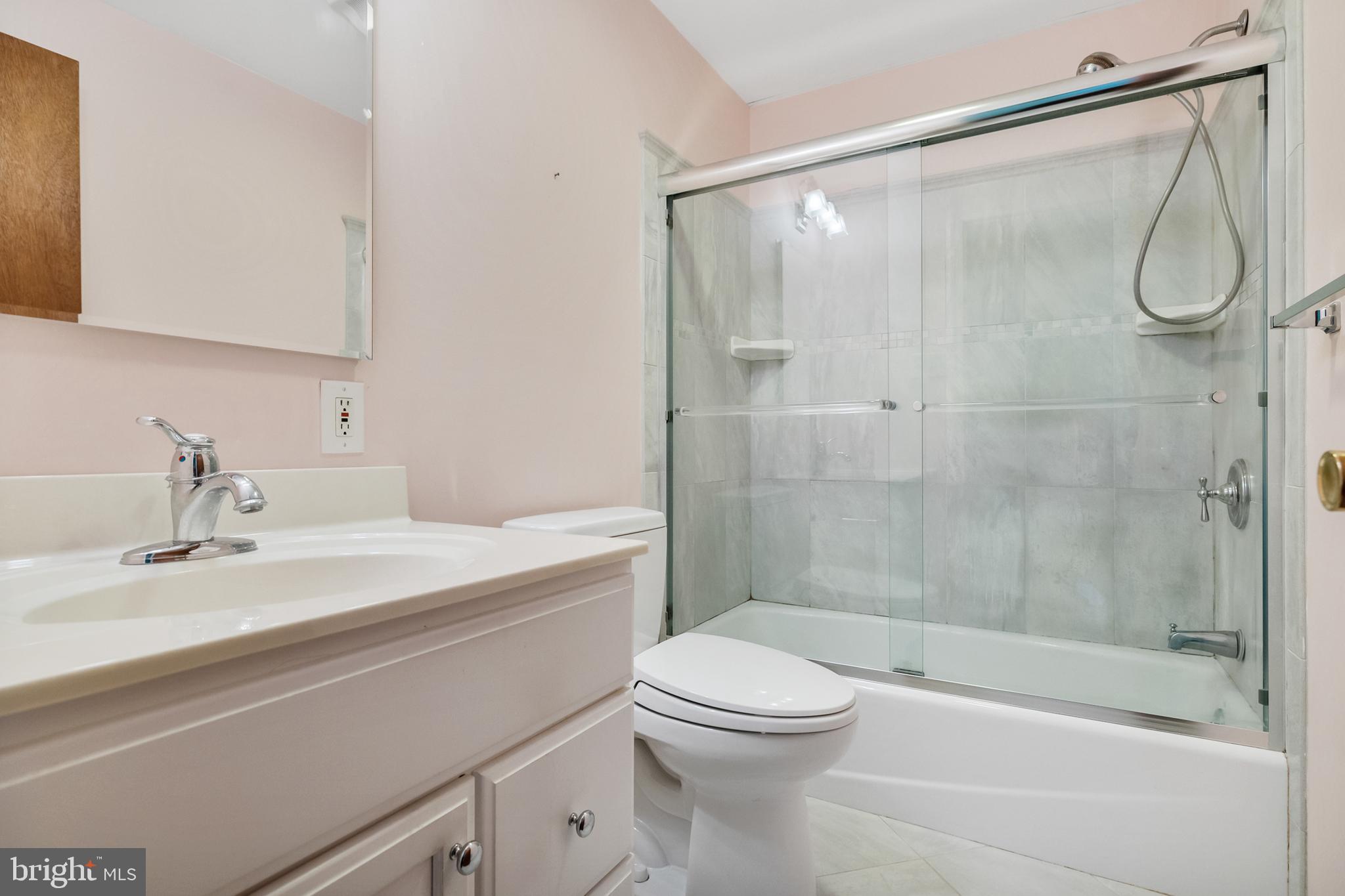 124 Pine Valley Road Cherry Hill, NJ 08034 - Photo 29 of 36