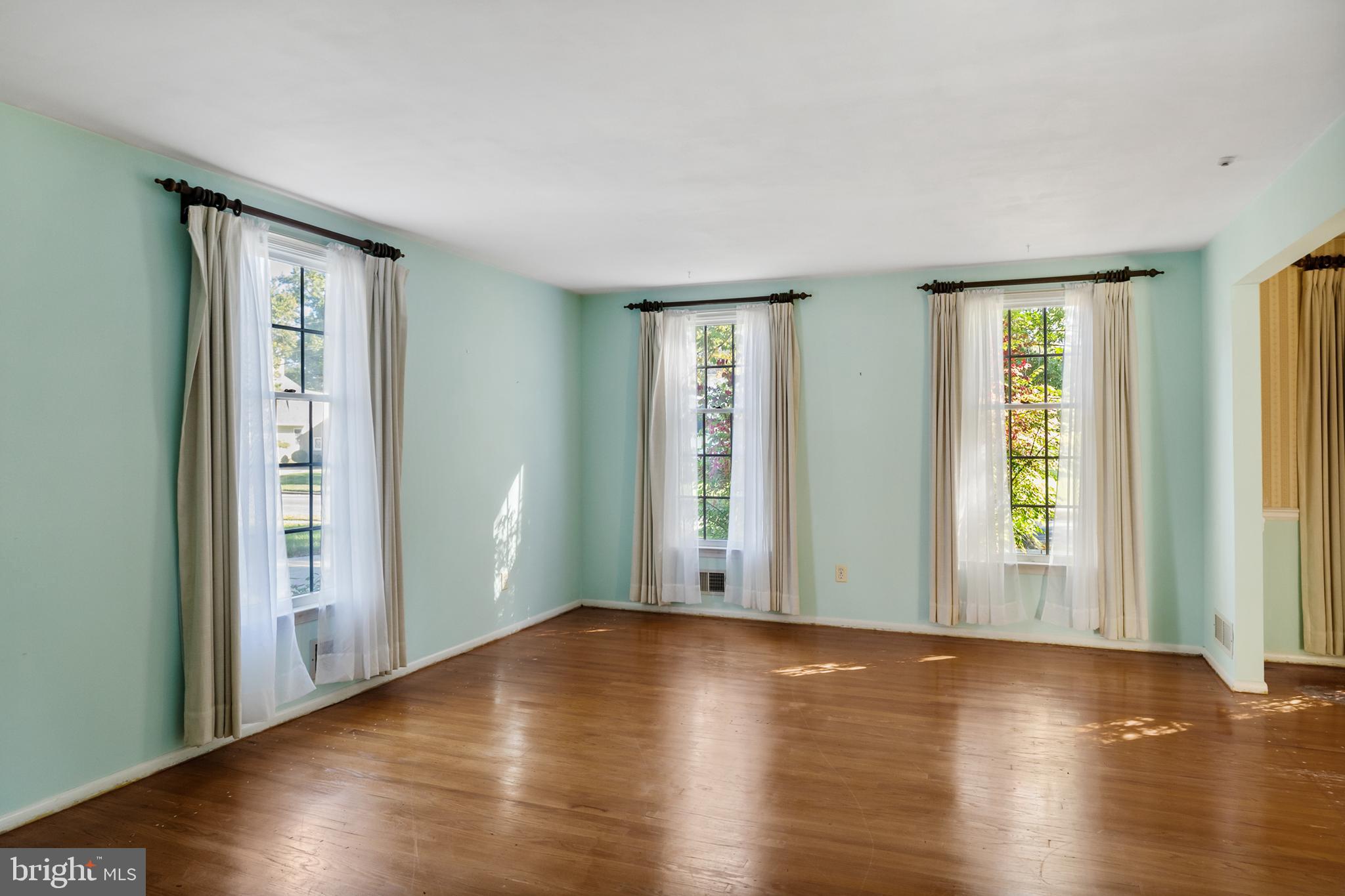 124 Pine Valley Road Cherry Hill, NJ 08034 - Photo 7 of 36