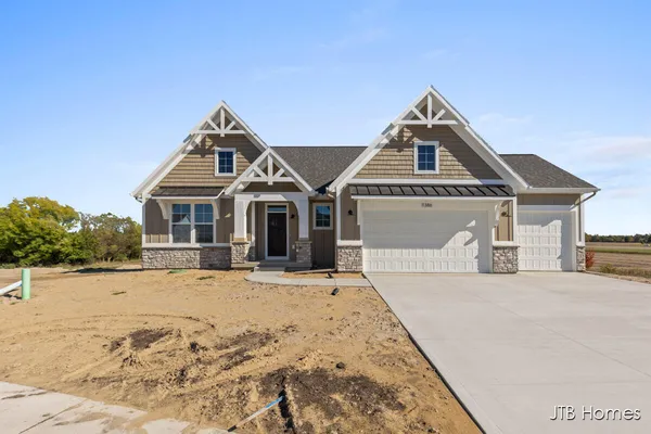 $610,000 | 11386 Shoreline Drive, Unit 114, Allendale, MI 49401
