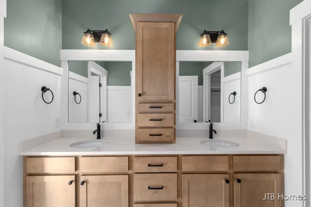 $620,000 | 11386 Shoreline Drive, Unit 114, Allendale, MI 49401