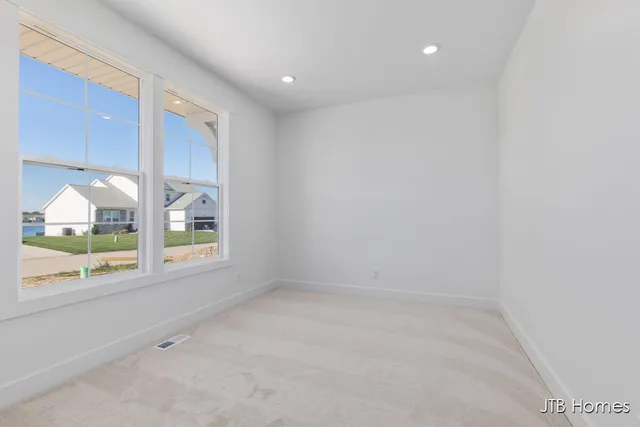 $620,000 | 11386 Shoreline Drive, Unit 114, Allendale, MI 49401