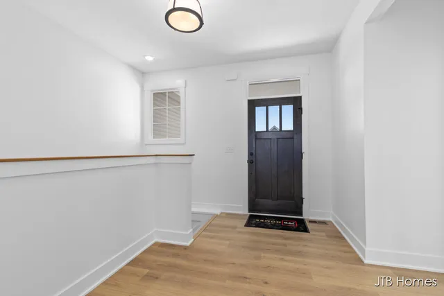 $620,000 | 11386 Shoreline Drive, Unit 114, Allendale, MI 49401