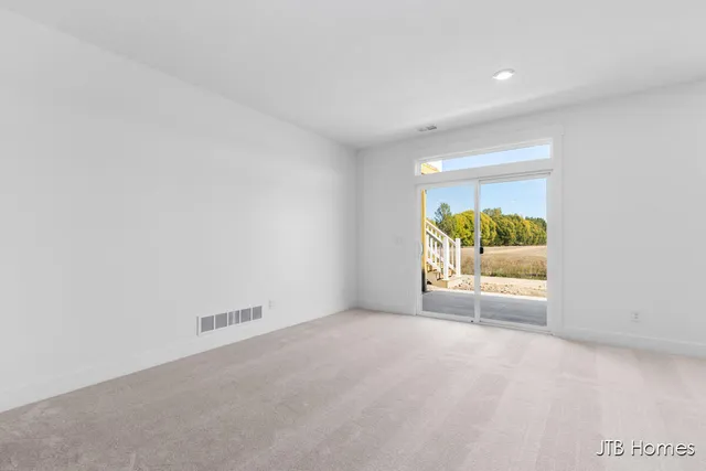 $620,000 | 11386 Shoreline Drive, Unit 114, Allendale, MI 49401