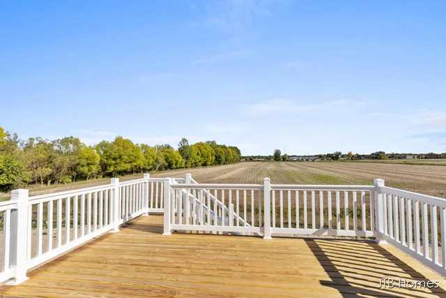 $620,000 | 11386 Shoreline Drive, Unit 114, Allendale, MI 49401