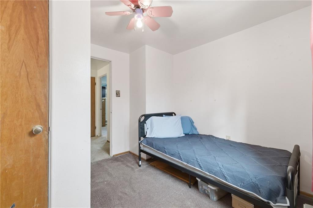 117 Overbrook Boulevard Pittsburgh, PA 15210 - Photo 15 of 30 a living room with furniture