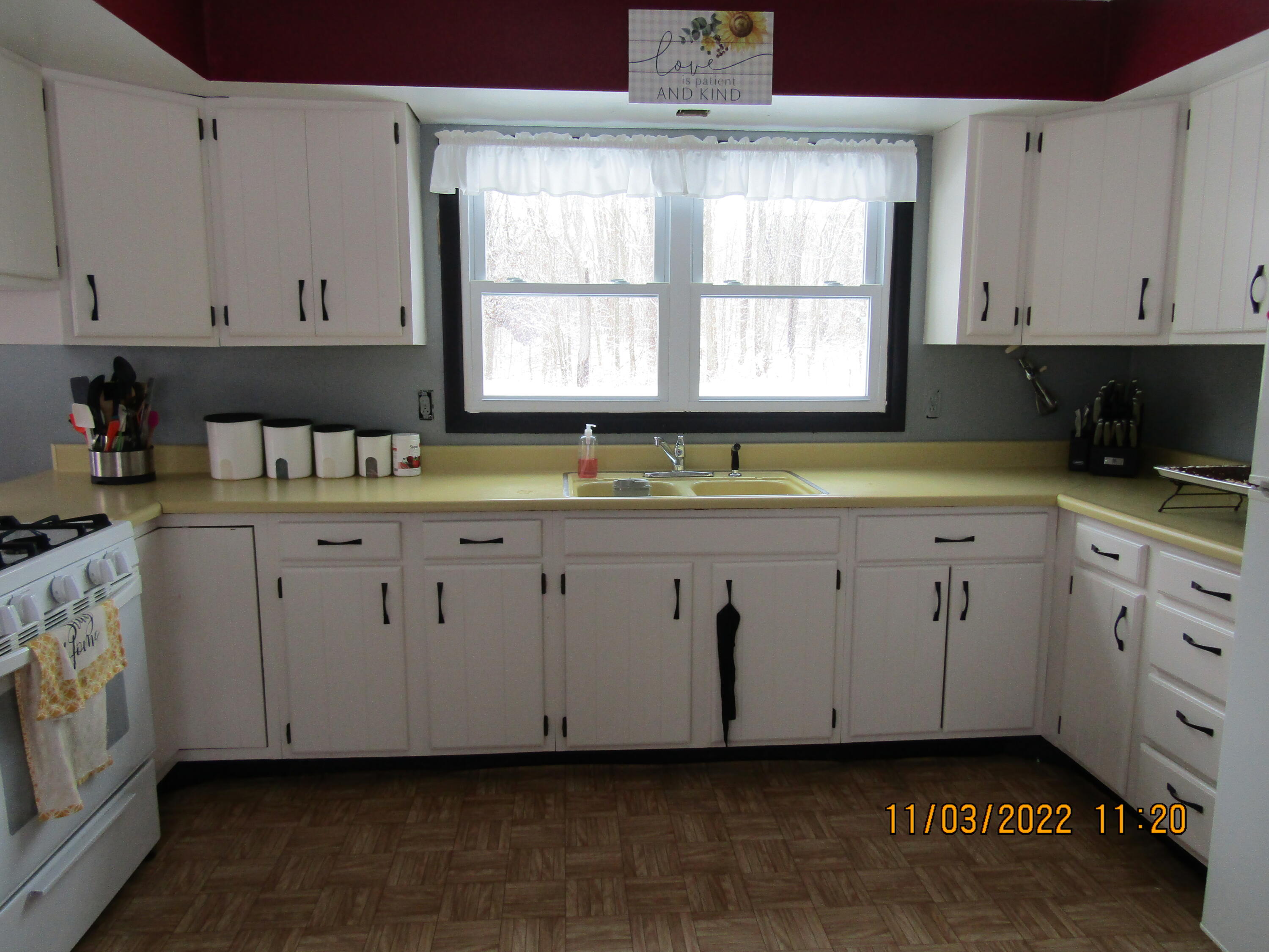 63634 Balk Road Sturgis, MI 49091 - Photo 4 of 26 5D2CA1DF-C9D5-4DA0-A849-596D22F8F1E3
