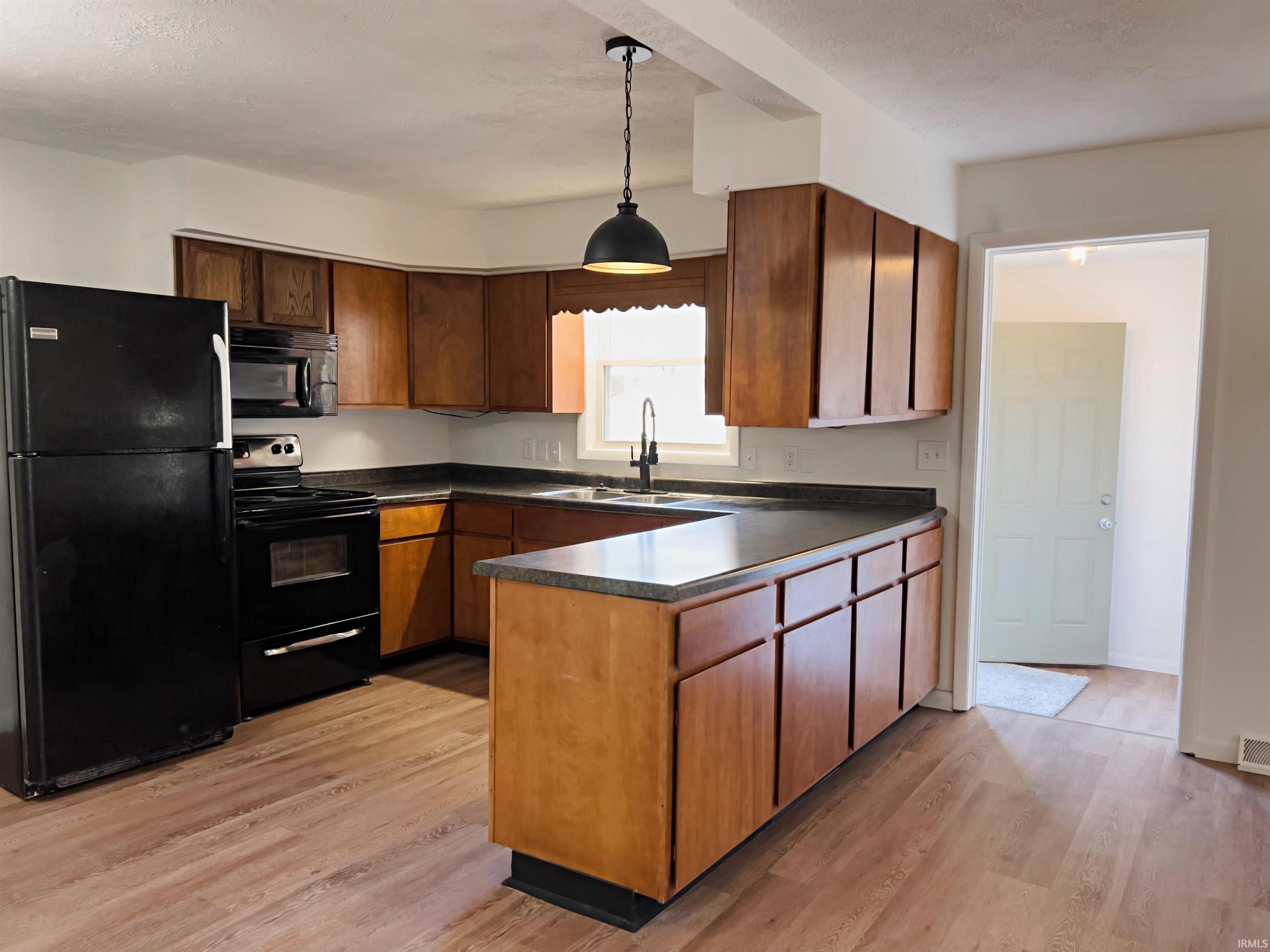 123 Earle Street Crane, IN 47522 - Photo 4 of 23