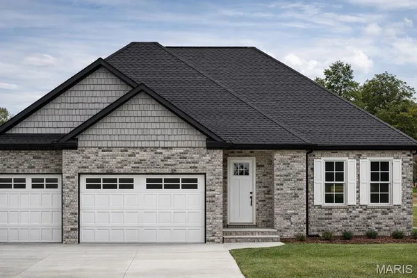 $515,000 | 1223 Ole Town Bridge Drive, O'Fallon, IL 62269