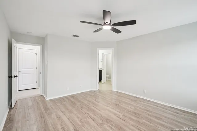 $1,900 | 14046 Cremello Falls, San Antonio, TX 78254