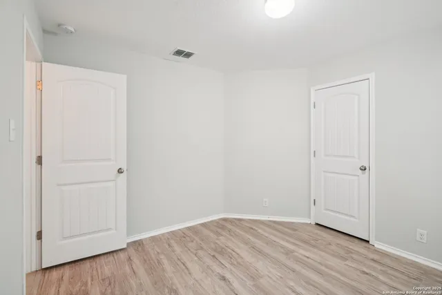 $1,900 | 14046 Cremello Falls, San Antonio, TX 78254