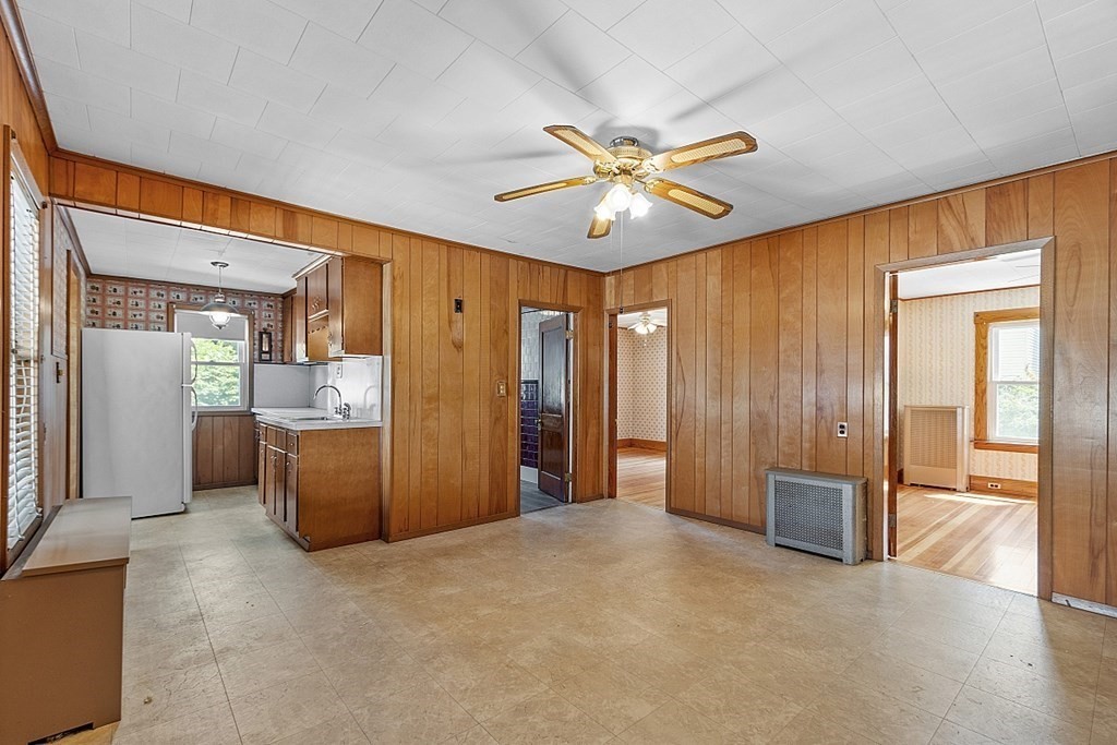 208 Pratt Road Fitchburg, MA 01420 - Photo 12 of 37 Gallery Image 12