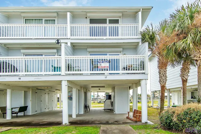 $229,000 | 411 Admiral Craik Drive, Unit 17, Grand Isle, LA 70358