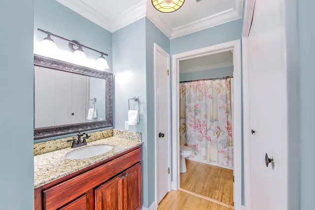 $229,000 | 411 Admiral Craik Drive, Unit 17, Grand Isle, LA 70358