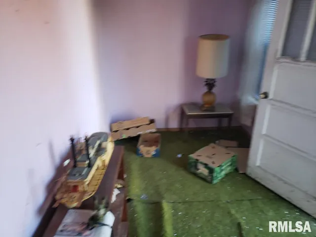 $20,000 | 305 East Church Street, Galatia, IL 62935