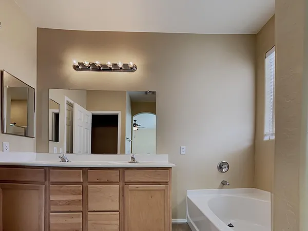 $2,165 | 991 East Saddleback Place, San Tan Valley, AZ 85143