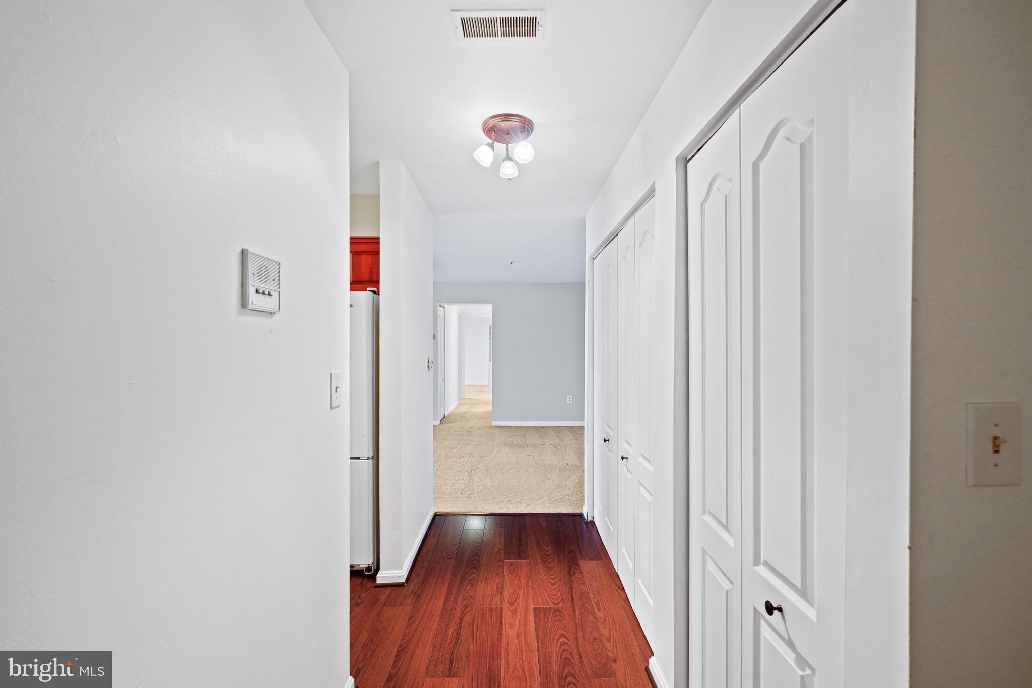 8384 Montgomery Run Road, Unit G Ellicott City, MD 21043 - Photo 5 of 28 Foyer with ample closet space