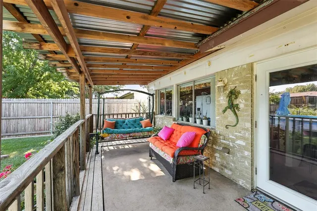 $300,000 | 1401 Monaco Drive, Lewisville, TX 75067