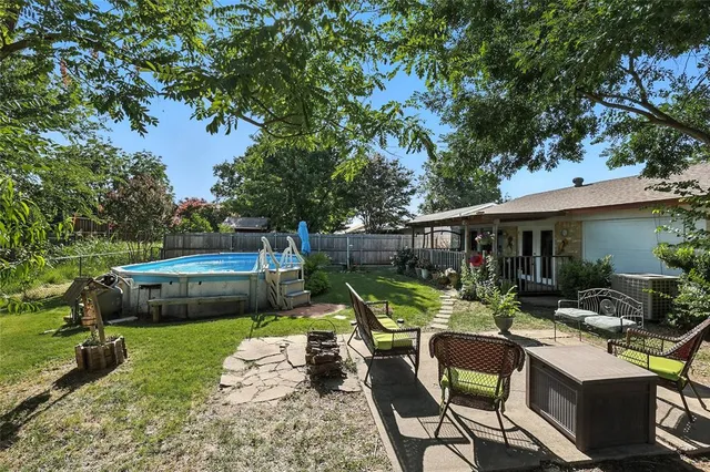 $300,000 | 1401 Monaco Drive, Lewisville, TX 75067