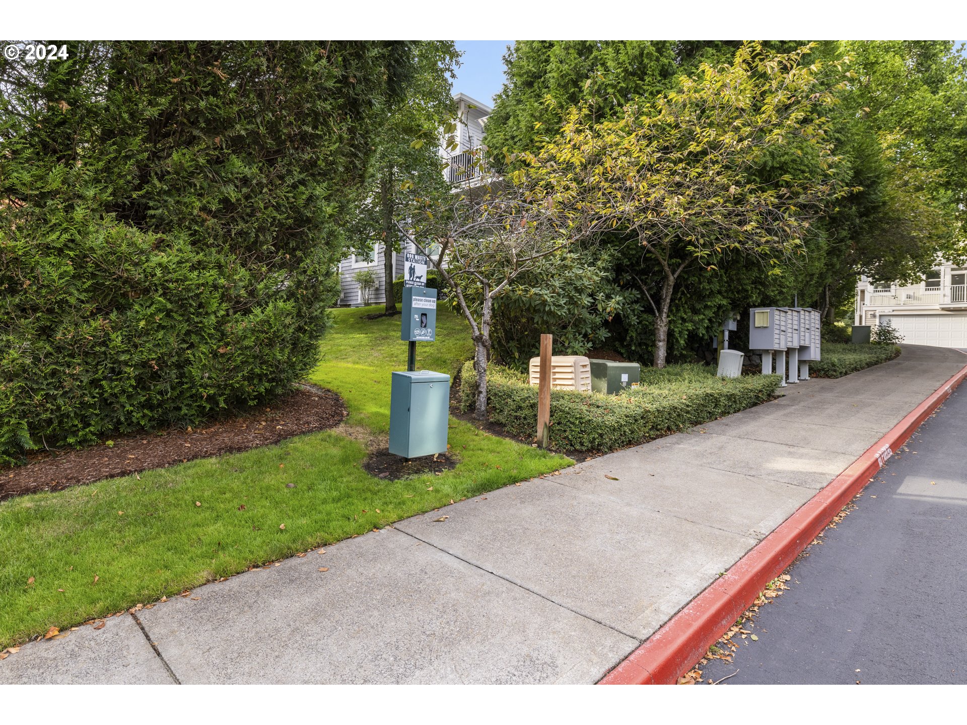 14655 Southwest Beard Road, Unit 201 Beaverton, OR 97007 - Photo 38 of 40