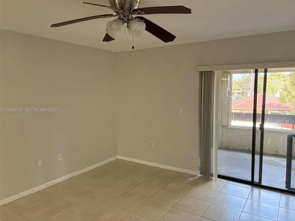 $2,100 | 9010 Southwest 125th Avenue, Unit G305, Miami, FL 33186