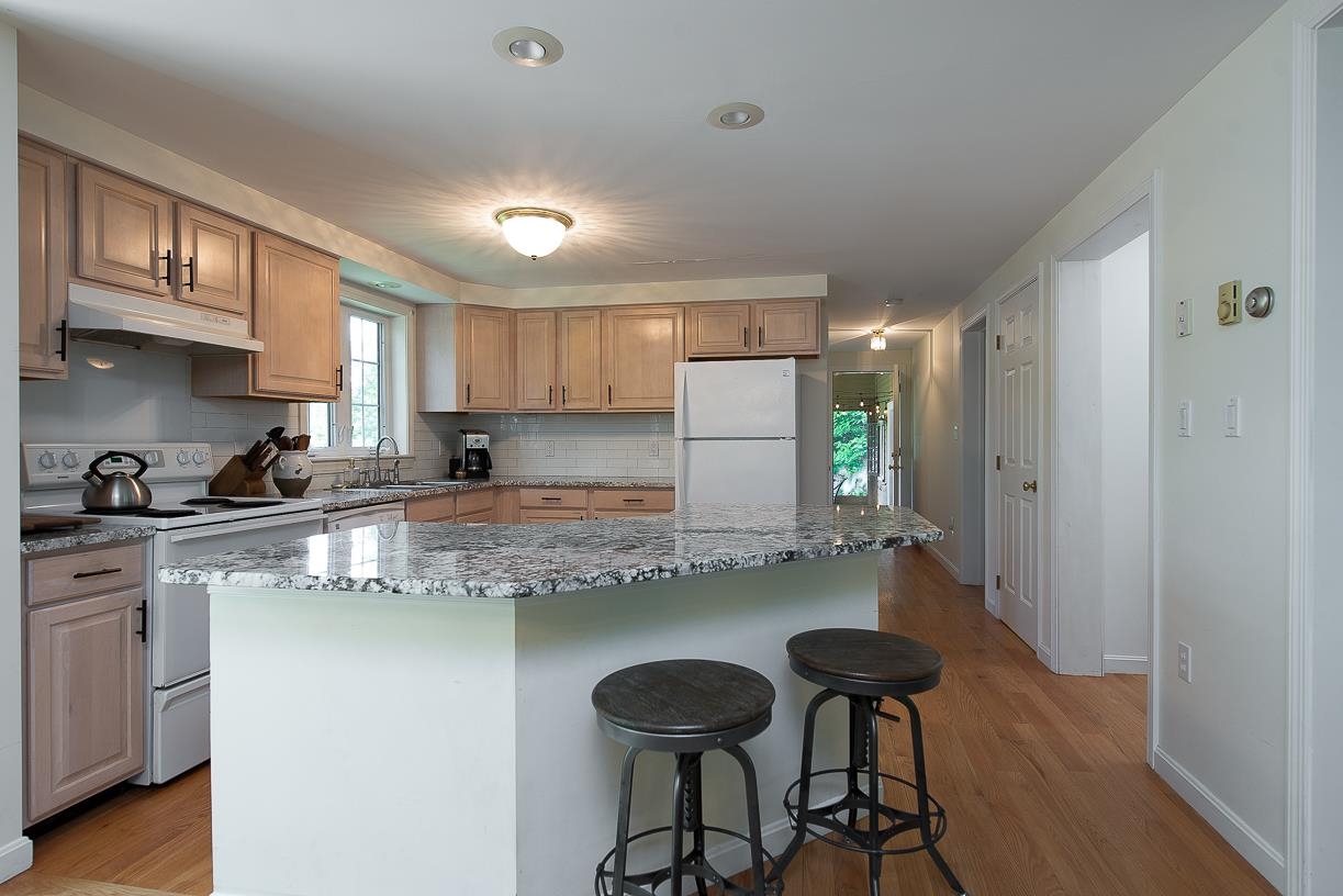 139 West Shore Road Hebron, NH 03241 - Photo 6 of 40