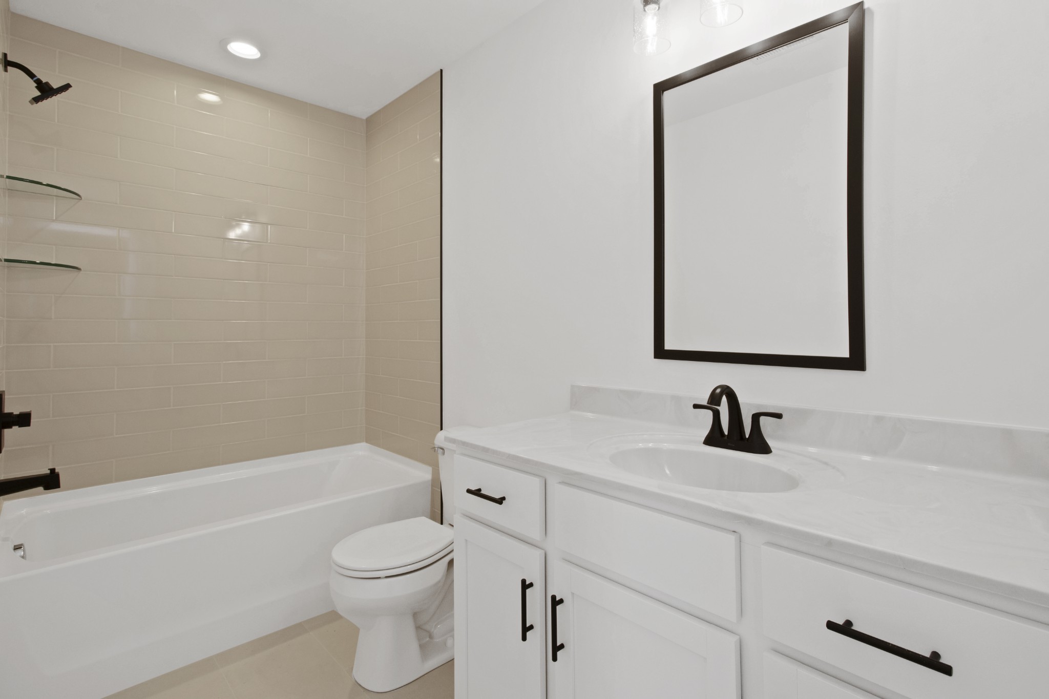 41 West High Street, Unit D6 Clarksville, TN 37040 - Photo 23 of 29 a bathroom with a toilet a sink and a bathtub