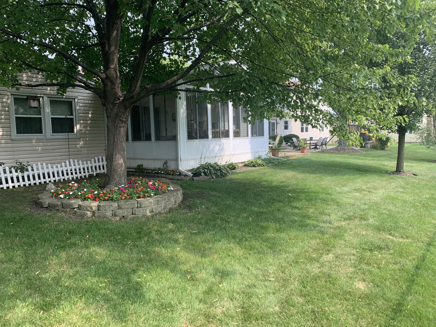 101 Stonegate Road Buffalo Grove, IL 60089 - Photo 18 of 18 a view of a house with a yard