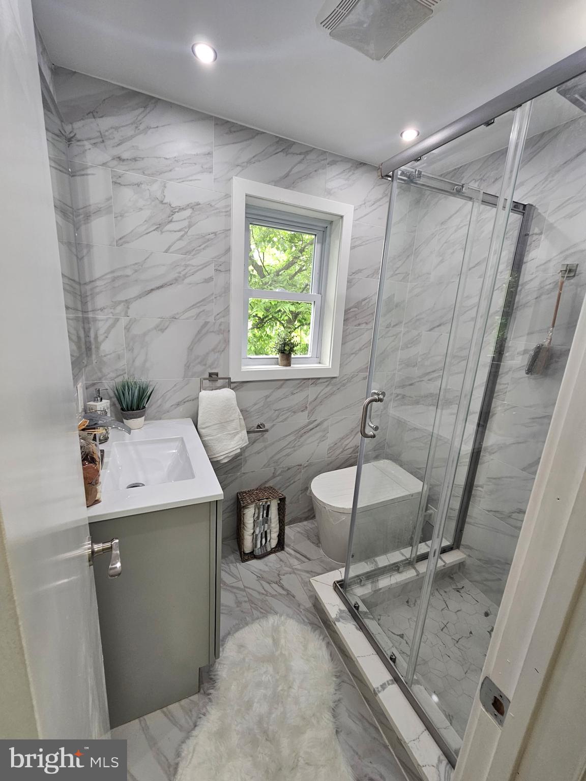 1404 Roanoke Road Camden, NJ 08104 - Photo 12 of 28