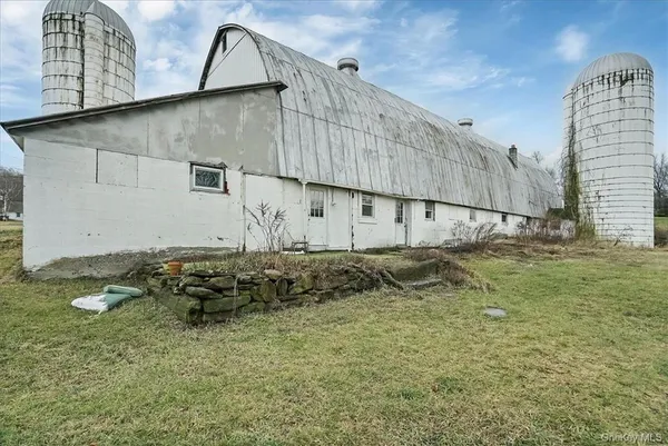 $1,750 | 492 A Black Meadow Road, Chester, NY 10918