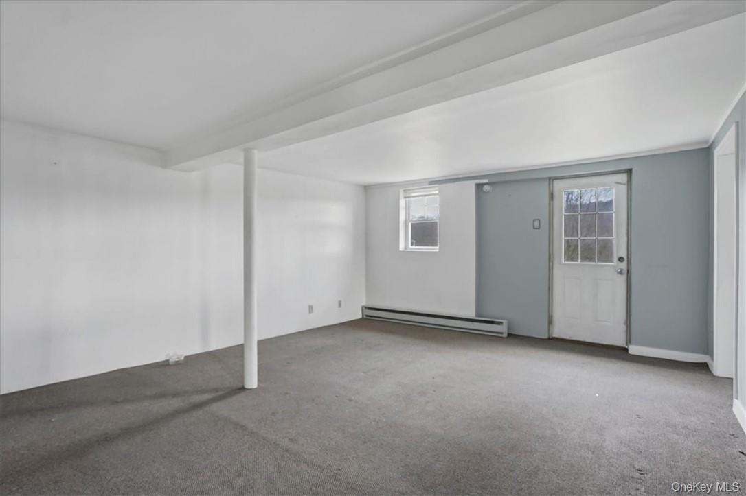 492 A Black Meadow Road Chester, NY 10918 - Photo 5 of 18 Living room