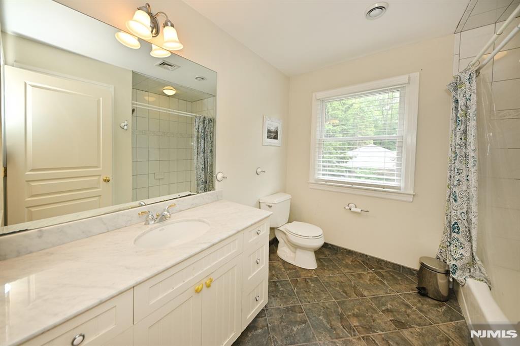 8 Myrtle Street Montvale, NJ 07645 - Photo 27 of 38