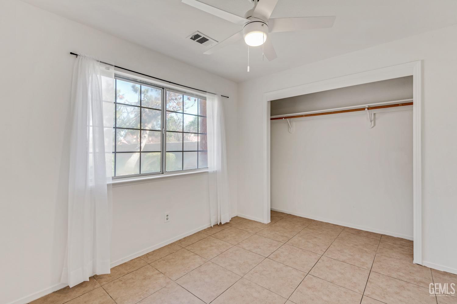 Undisclosed Address Bakersfield, CA 93311 - Photo 19 of 35