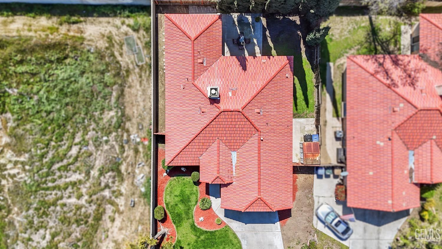 Undisclosed Address Bakersfield, CA 93311 - Photo 2 of 35