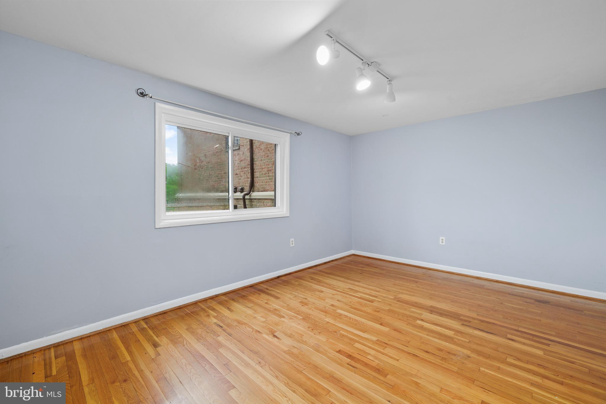 11607 Elkin Street, Unit 102 Silver Spring, MD 20902 - Photo 17 of 23