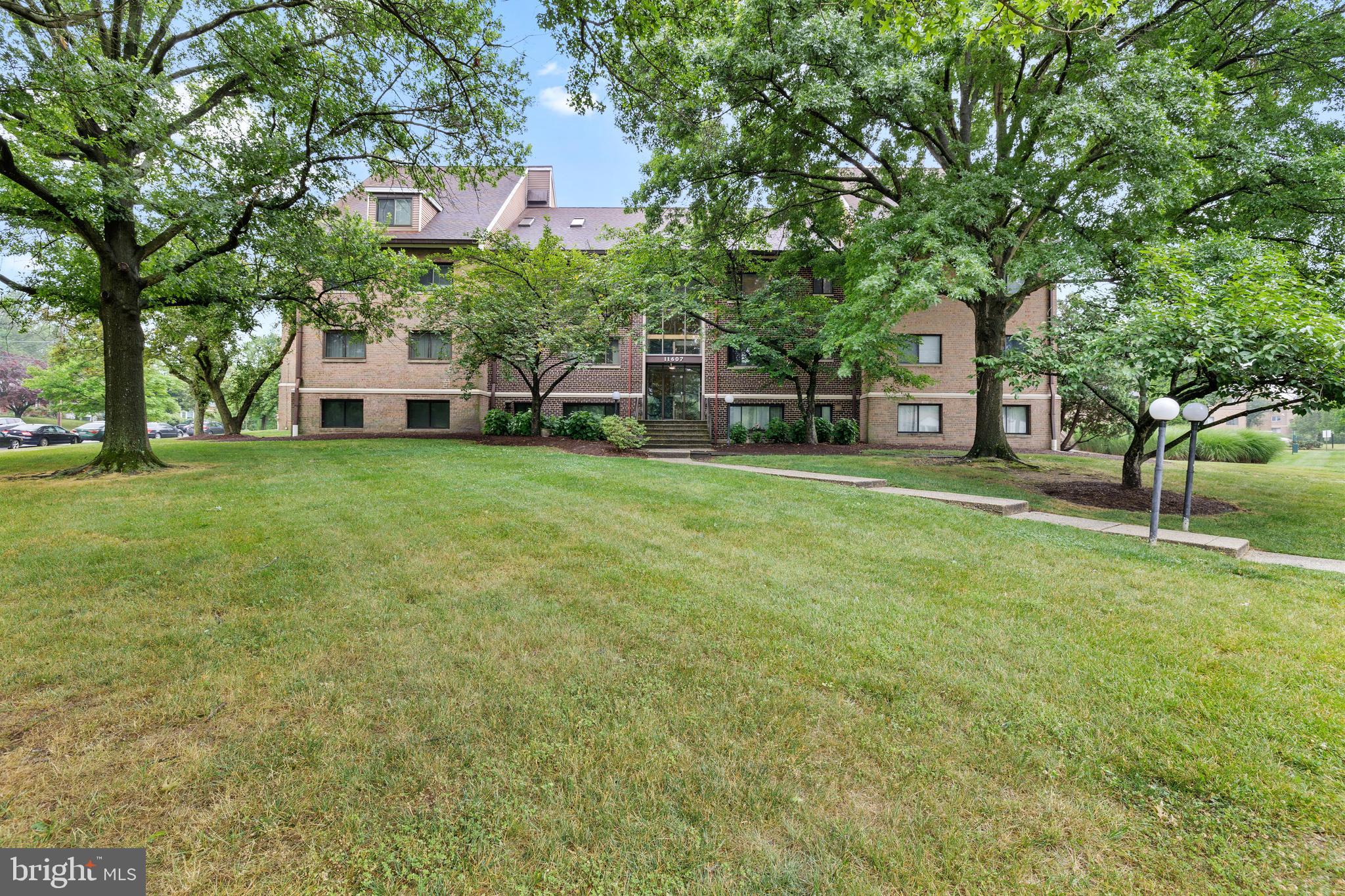 11607 Elkin Street, Unit 102 Silver Spring, MD 20902 - Photo 2 of 23