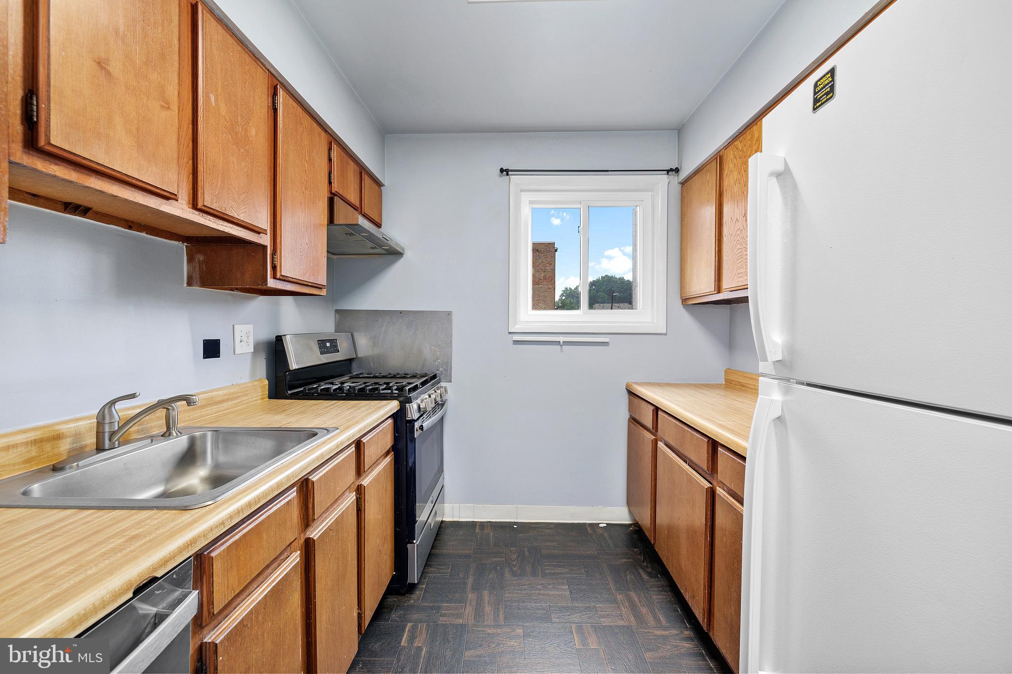 11607 Elkin Street, Unit 102 Silver Spring, MD 20902 - Photo 9 of 23