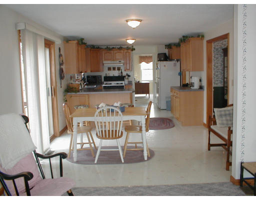 6 Ridge Road Tyngsborough, MA 01879 - Photo 4 of 12 Gallery Image 4