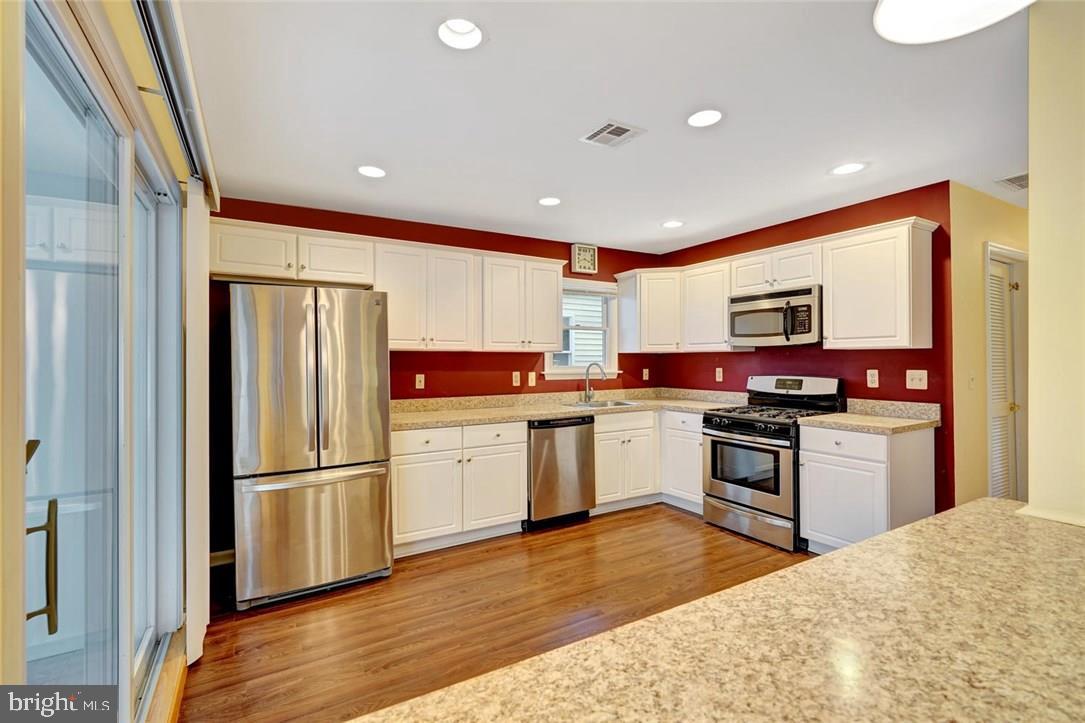 233 Montclair Road South Barnegat, NJ 08005 - Photo 11 of 28