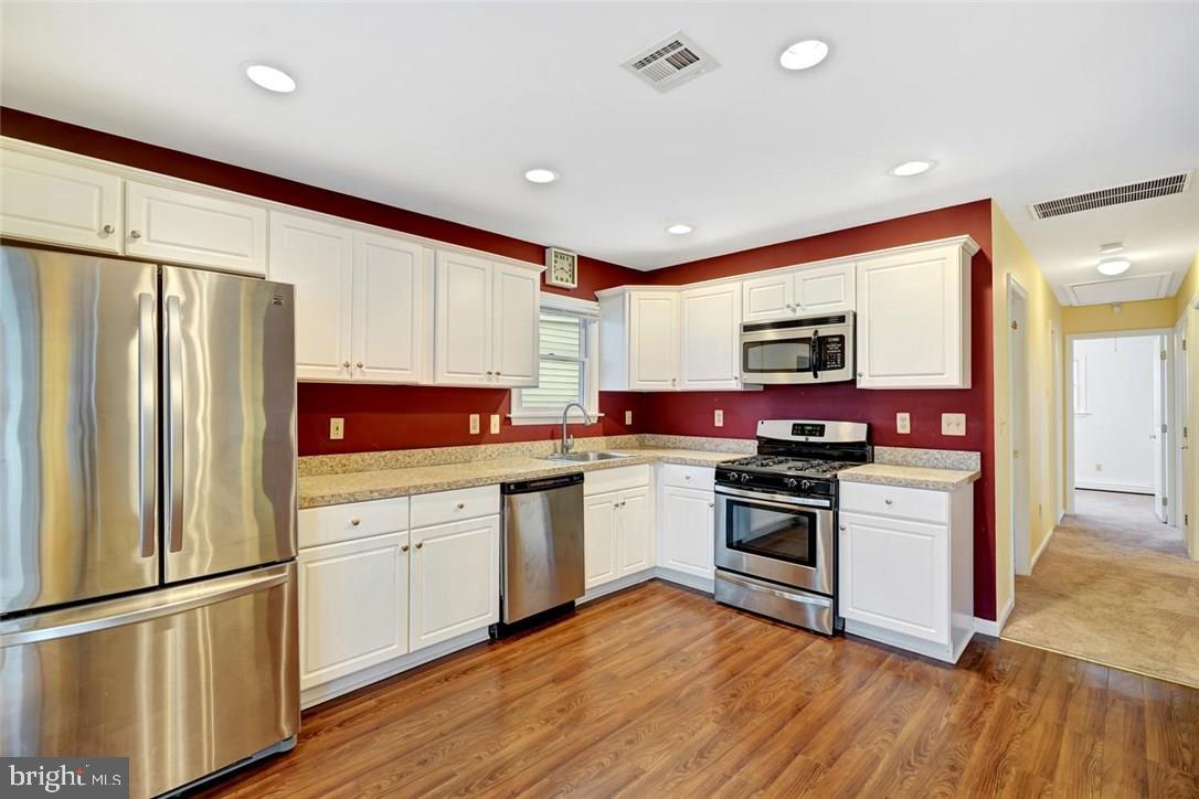 233 Montclair Road South Barnegat, NJ 08005 - Photo 12 of 28