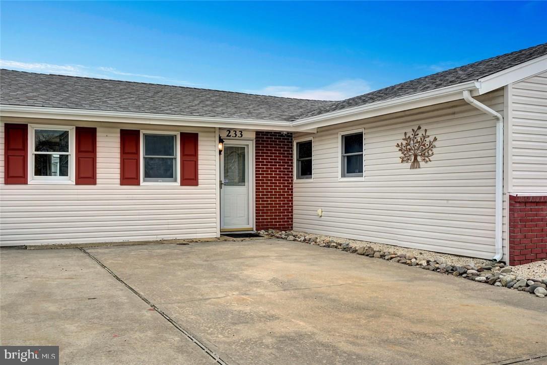 233 Montclair Road South Barnegat, NJ 08005 - Photo 6 of 28
