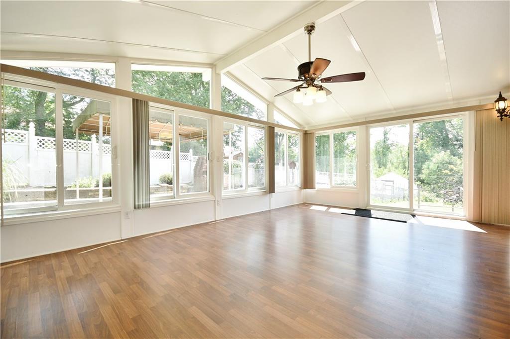 458 McCormick Road Coraopolis, PA 15108 - Photo 13 of 25 Gallery Image 13