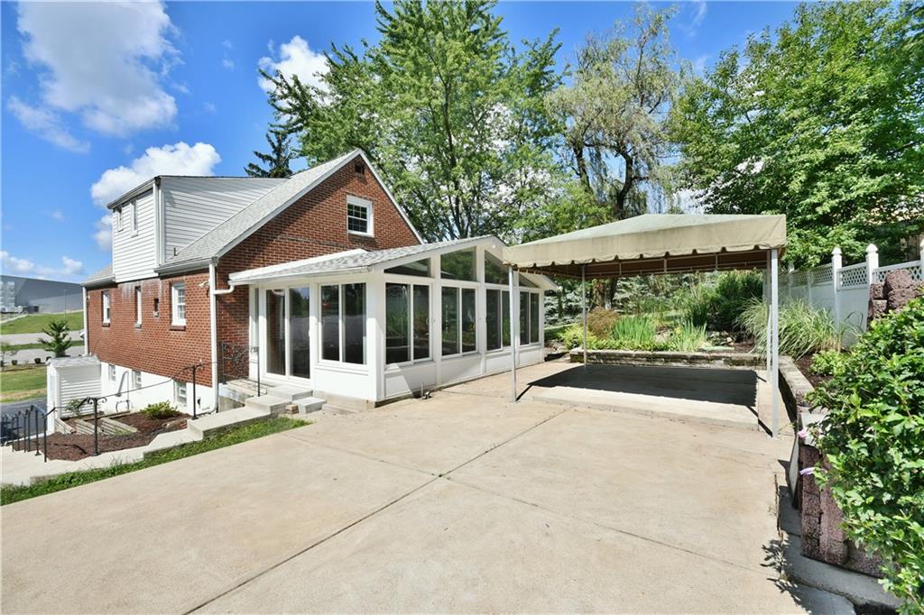 458 McCormick Road Coraopolis, PA 15108 - Photo 18 of 25 Gallery Image 18