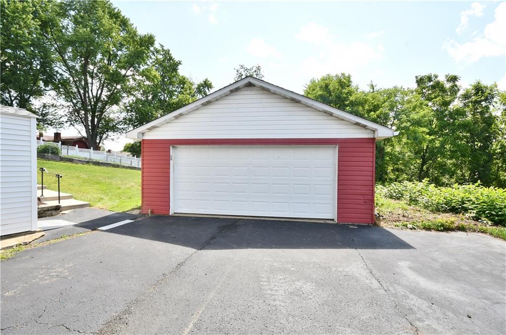 458 McCormick Road Coraopolis, PA 15108 - Photo 21 of 25 Gallery Image 21