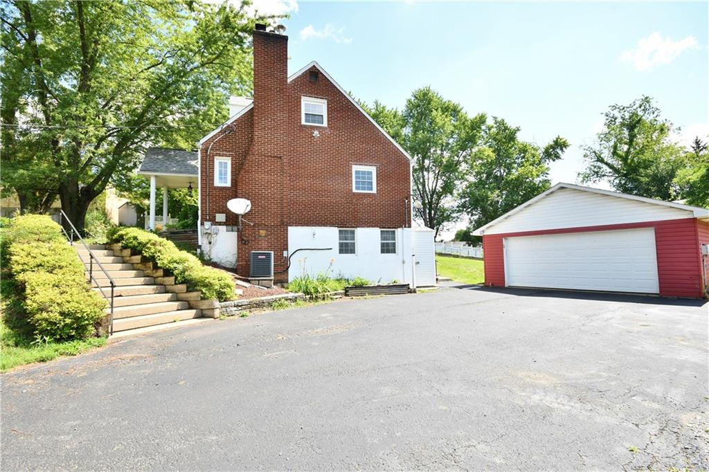 458 McCormick Road Coraopolis, PA 15108 - Photo 22 of 25 Gallery Image 22