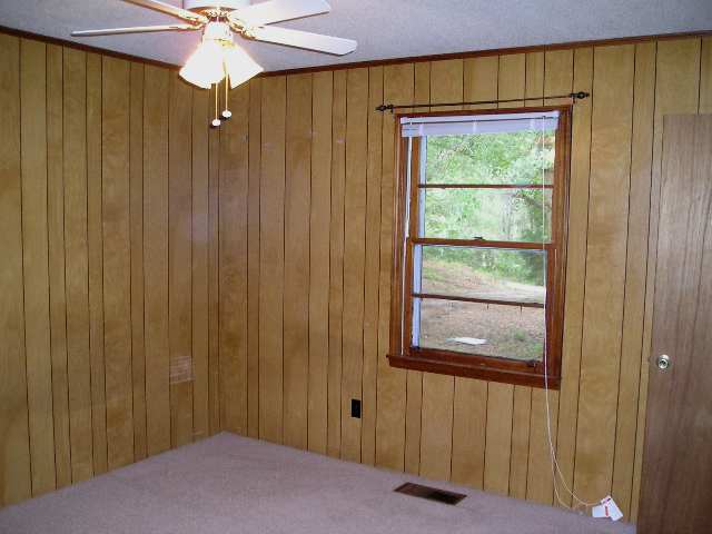 235 Lawrence Road, Unit OFF CLEMSON ST) IN LAURE Clemson, SC 29631 - Photo 8 of 9 Gallery Image 8